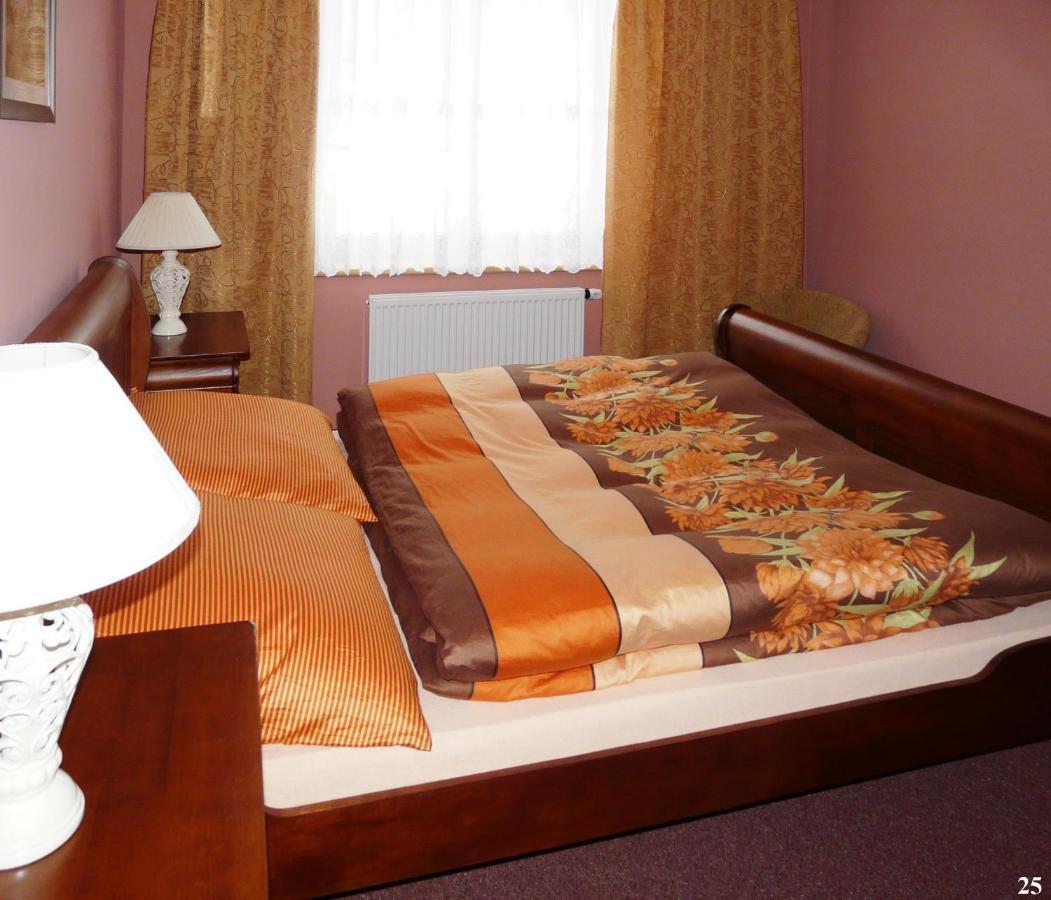 Resort Majak Horni Sobesovice Екстер'єр фото